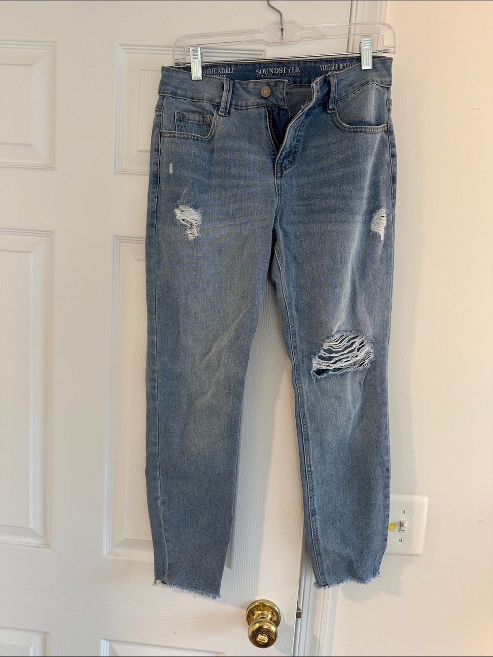 Light-wash Ankle Skinny Jeans, Size 4